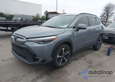 2024 Toyota Corolla Cross Hybrid Xse z USA, uszkodzony, nr VIN 7MUFBABG2RV050368